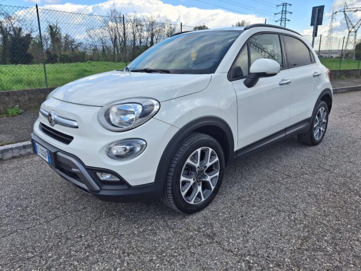 Fiat 500X 2.0 mjt 140cv Cross 4x4 Diesel NEOPATENTATI 11900€ 2015)